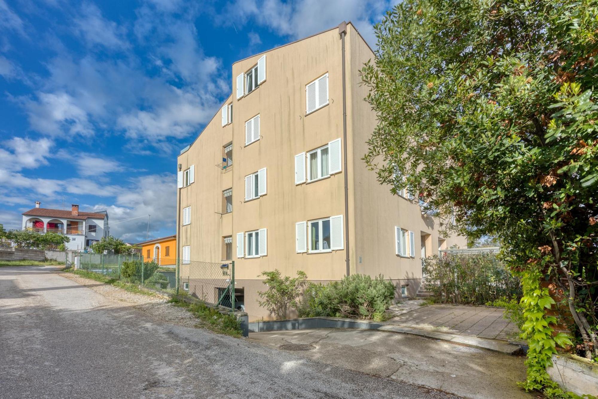 Apartments Erna & Max روفينج المظهر الخارجي الصورة